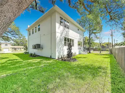 New construction Single-Family house 4732 W Wallcraft Ave, Tampa, FL 33611 - image 3