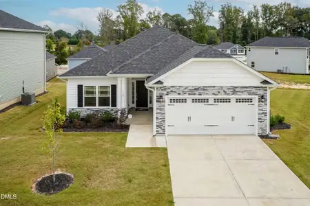 New construction Single-Family house 206 Hidden Pines Dr, Cameron, NC 28326 - image