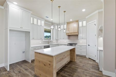 New construction Single-Family house 709 Anne Rd, Van Alstyne, TX 75495 - image 8