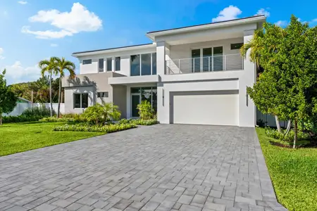 New construction Single-Family house 417 Lake Dr, Delray Beach, FL 33444 - image