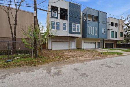 New construction Single-Family house 1708 Tabor St, Houston, TX 77009 - image