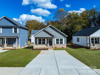 New construction Single-Family house 606 Meadow St, Spencer, NC 28159 null- photo 0