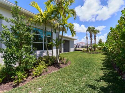 New construction Single-Family house 9124 Coral Isles Cir, Palm Beach Gardens, FL 33412 - image 3
