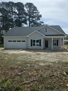 New construction Single-Family house 713 Porter Rd, Hope Mills, NC 28376 - image