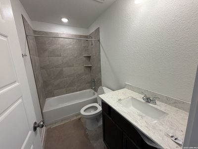 New construction Single-Family house 420 Honeydew Wy, Seguin, TX 78155 plan The 1818 - image