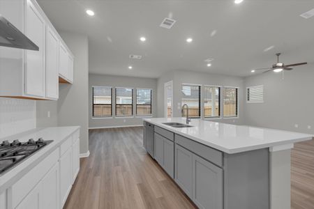New construction Single-Family house 356 Summer Place Dr, Montgomery, TX 77356 plan Maya - image 10