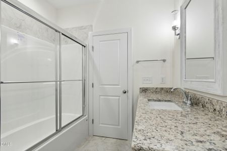 New construction Single-Family house 925 Lynch Rd, Selma, NC 27576 - image 6