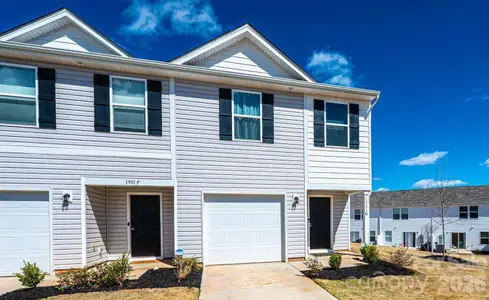 New construction Townhouse house 1901 Prosperity Dr, Unit G, Newton, NC 28658 - image