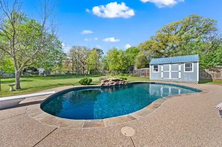 New construction Single-Family house 410 E Josephine St, Weatherford, TX 76086 - image