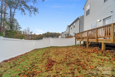 New construction Single-Family house 242 Lacewing Dr, Charlotte, NC 28214 - image 4