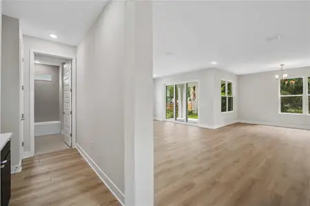 New construction Single-Family house 3310 W Rogers Ave, Tampa, FL 33611 - image 20