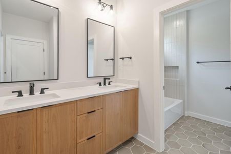 New construction Single-Family house 7311 Jalna St, Houston, TX 77055 plan The Mason - image 14