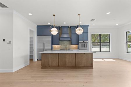 New construction Single-Family house 4302 W Obispo St, Tampa, FL 33629 - image 6