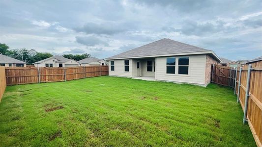 New construction Single-Family house 4225 Azam Creek Ln, Fort Worth, TX 76036 Taylor - photo 6 6