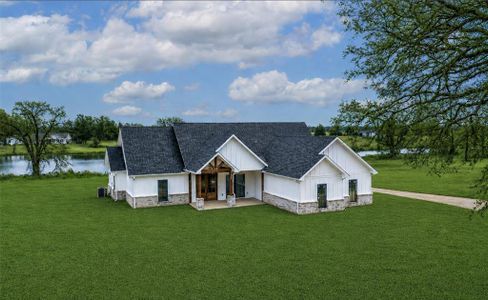 New construction Single-Family house 3826 Farm to Market 900, Saltillo, TX 75478 - image