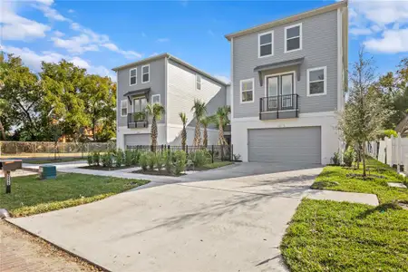 New construction Townhouse house 208 W Frances Ave, Unit 3, Tampa, FL 33602 - image