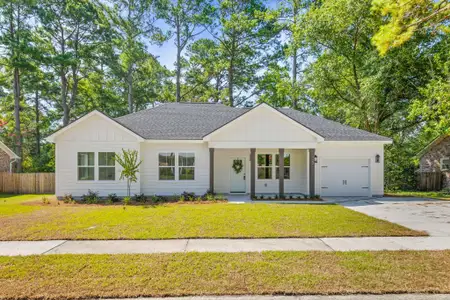 New construction Single-Family house 122 Bramwell Dr, Summerville, SC 29485 - image