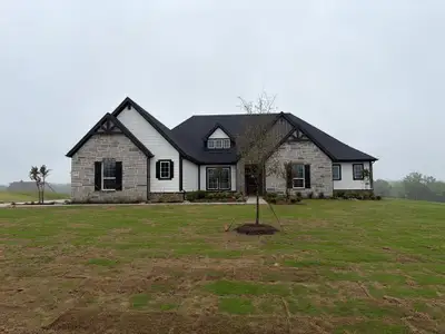 New construction Single-Family house 815 Valley Ridge Rd, Van Alstyne, TX 75495 plan Mockingbird - image