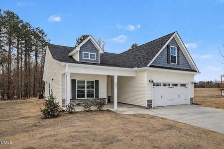 New construction Single-Family house 207 Tuskeegee Dr, Smithfield, NC 27577 - image