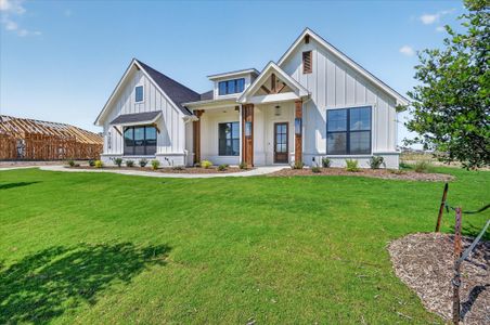 New construction Single-Family house 9204 Wood Duck Dr, Justin, TX 76247 plan The Laredo - image 17
