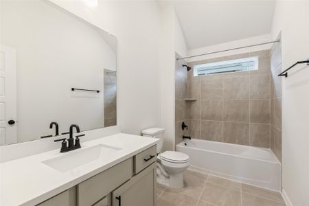 New construction Single-Family house 2801 Ruby Laurel Dr, Iowa Colony, TX 77583 plan Premier Series - Oleander - image 5