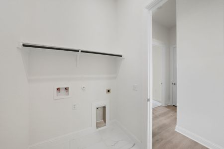 New construction Single-Family house 17113 Astral Ln, Manor, TX 78653 - image 19