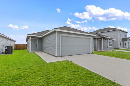 New construction Single-Family house 12719 Kathleen St, St. Hedwig, TX 78152 plan Gerson - image