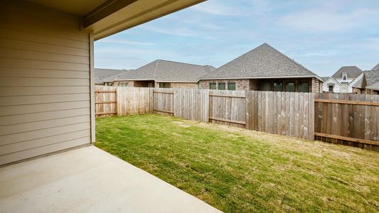 New construction Single-Family house 153 Endurance Dr, Kyle, TX 78640 1736W- photo 16 16