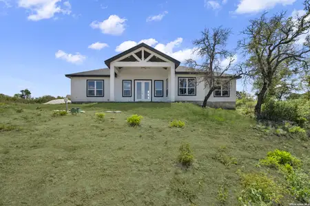 New construction Single-Family house 1585 Pr 2771, Mico, TX 78056 - image