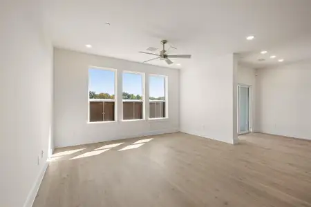 New construction Townhouse house 8913 Enclave Wy, Northlake, TX 76262 plan Estate - image 16