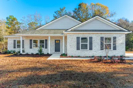 New construction Single-Family house 106 Huron Trl, Crestview, FL 32539 plan Sierra - image