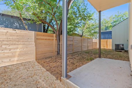 New construction Single-Family house 6810 Montana St, Unit 2, Austin, TX 78741 - photo 28 28