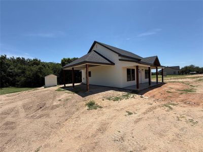 New construction Single-Family house 1040 Rays Wy, Weatherford, TX 76085 - image