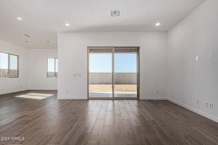 New construction Single-Family house 31476 N Hayweather Ln, San Tan Valley, AZ 85143 null- photo 6 6