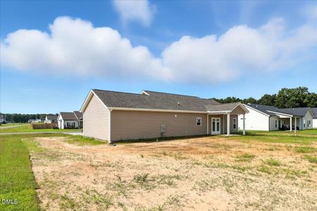 New construction Single-Family house 101 Waterstone Ct, Fremont, NC 27830 plan Dustin - image