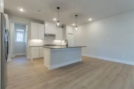 New construction Single-Family house 2257 Vista Wy, Waxahachie, TX 75165 - image 6