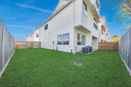 New construction Single-Family house 1422 Caywood Ln, Unit A, Houston, TX 77055 - image 2