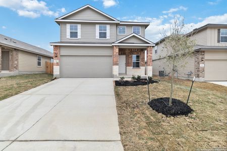 New construction Single-Family house 360 American Robin Way, San Antonio, TX 78253 Madison- photo 16 16