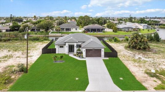New construction Single-Family house 1425 Sw 11Th Ct, Cape Coral, FL 33991 - image