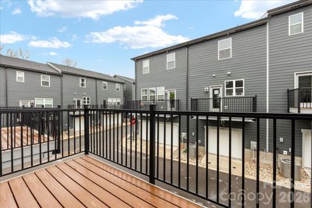 New construction Townhouse house 6008 Pivot Ct, Charlotte, NC 28205 - image