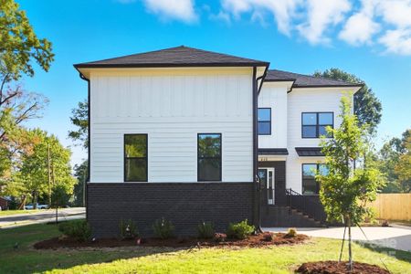 New construction Townhouse house 432 W Cama St, Charlotte, NC 28217 - image