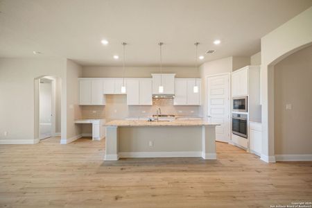 New construction Single-Family house 9306 Chilmark Path, San Antonio, TX 78263 plan Leander - image 4