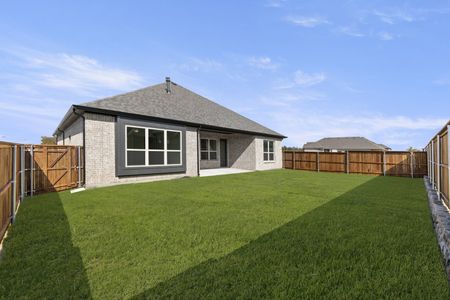 New construction Single-Family house 707 Brazos Dr, Van Alstyne, TX 75495 plan Bryan - image 18