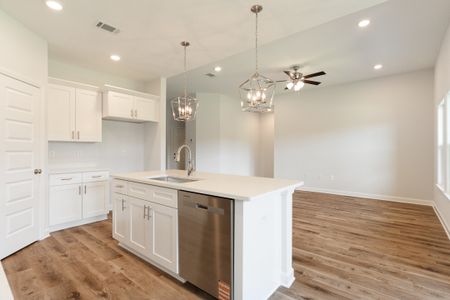 New construction Single-Family house 6108 Mildreds Wy, Crestview, FL 32563 plan Maybell I - image 12