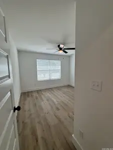 New construction Single-Family house 2000 Owens Ave, Three Rivers, TX 78071 - image 15