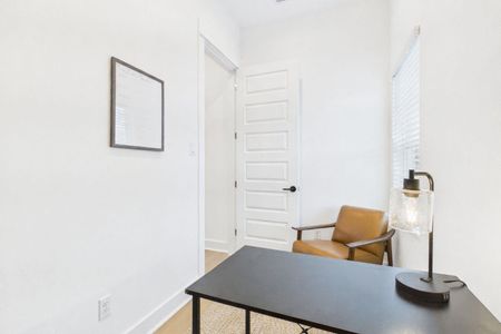 New construction Single-Family house 2424 Freeman St, Houston, TX 77009 - image 12