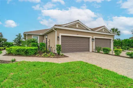 New construction Single-Family house 16112 Isola Pl, Lakewood Ranch, FL 34211 plan Ibis - image