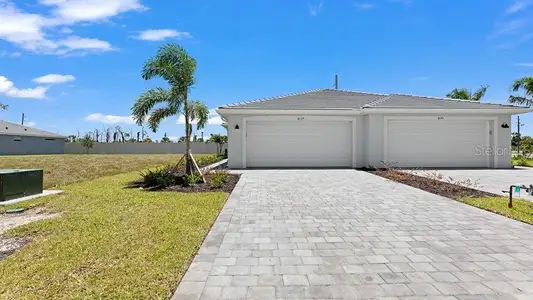 New construction Single-Family house 8161 Shore Lake Dr, Englewood, FL 34224 plan Orchid - image