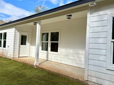 New construction Single-Family house 147 Mokulua Ln, Bastrop, TX 78602 null- photo 24 24