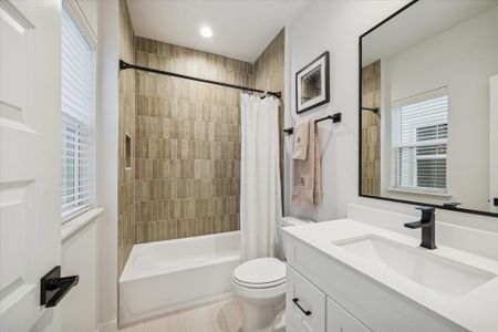 New construction Single-Family house 817 Thornton Rd, Unit G, Houston, TX 77018 - image 11